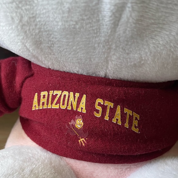 Hello Kitty Plush Toy - 9-Inch with Removable Arizona State T-Shirt - Picture 2 of 4